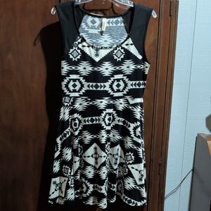 Annianna Black and White Tribal Mini Dress